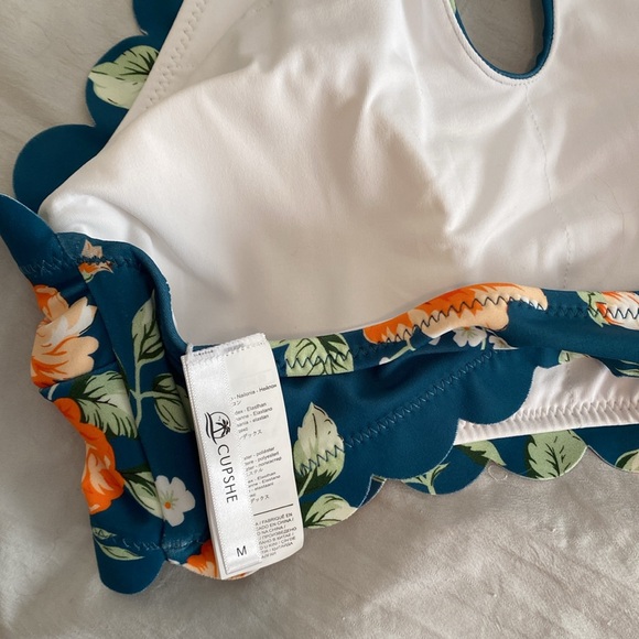 NWT Cupshe Teal Floral Scalloped Bikini - Picture 3 of 6